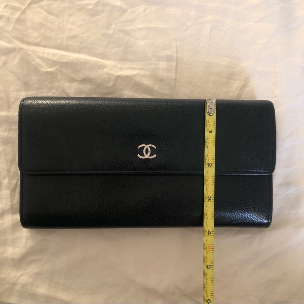 Chanel Caviar Leather Wallet Black with Silver Hardware - Picture 4 of 12